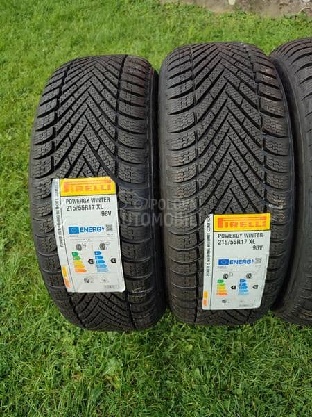 Pirelli 215/55 R17 Zimska