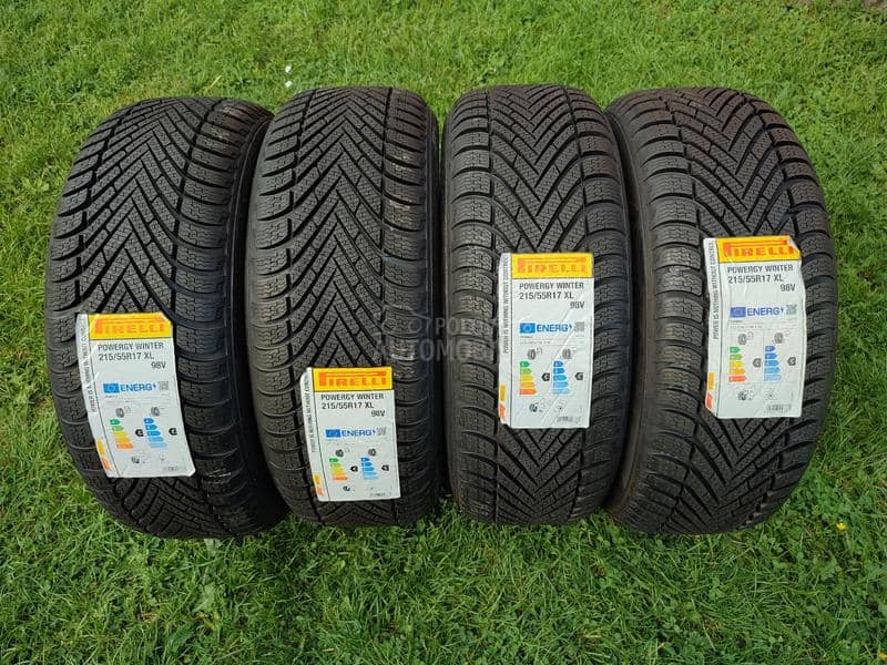 Pirelli 215/55 R17 Zimska