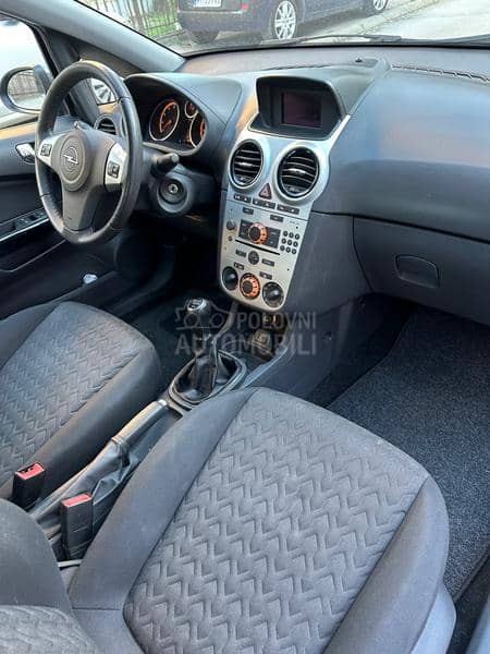 Opel Corsa D 1.4