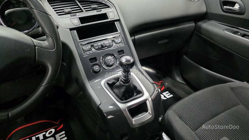 Peugeot 5008 1.6 VTI