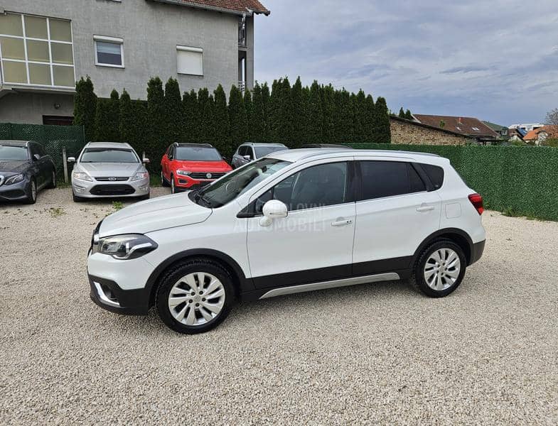 Suzuki SX4 S-Cross Oprema Odli čan