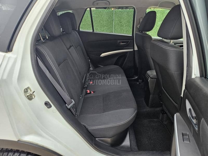 Suzuki SX4 S-Cross Oprema Odli čan
