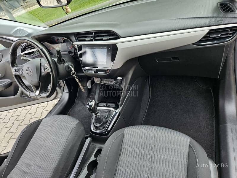 Opel Corsa F 1.5cdti LED/NAV