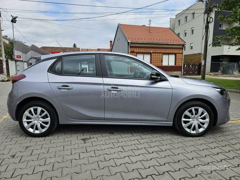 Opel Corsa F 1.5cdti LED/NAV