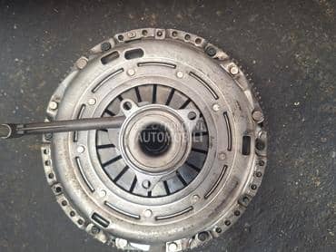 Golf 5 Zamajac za Volkswagen Golf 5 od 2003. do 2009. god.