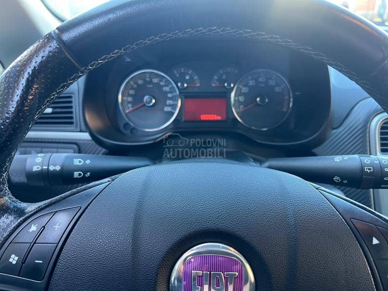 Fiat Grande Punto iz CH Sport