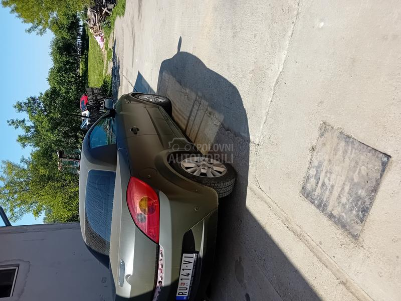 Opel Tigra 1.4 kabrijo