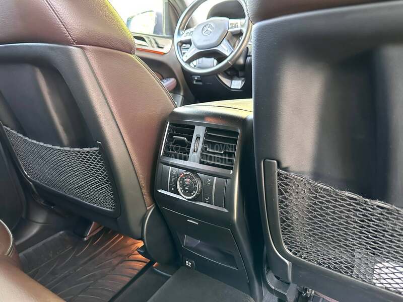 Mercedes Benz ML 350 Bluetec Airmatic