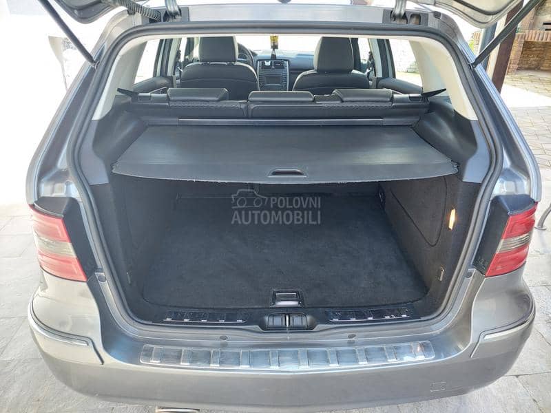 Mercedes Benz B 200 