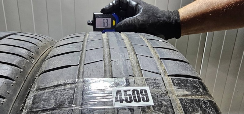 Falken 215/55 R17 Letnja