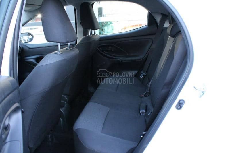 Toyota Yaris 1.0