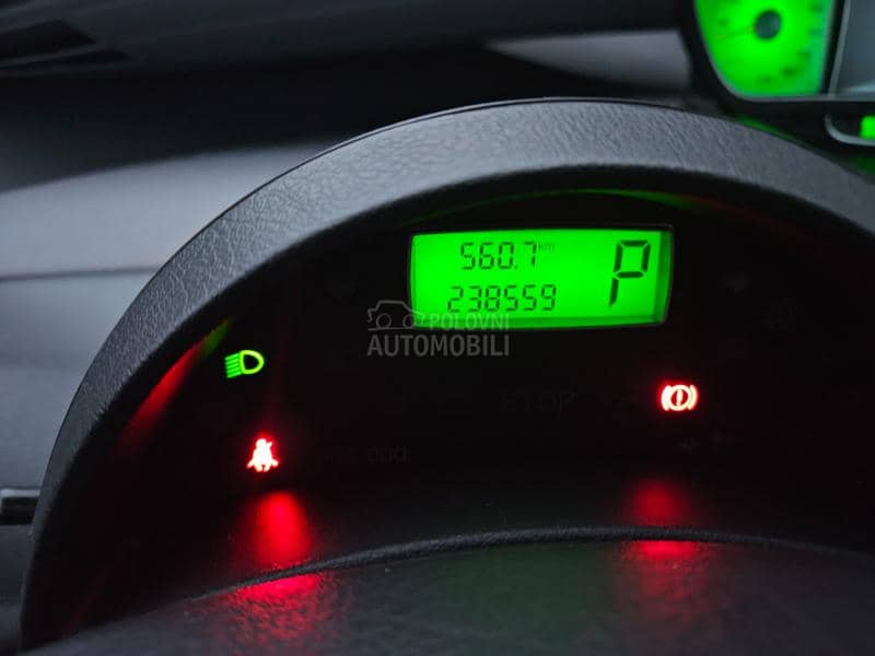 Peugeot 807 