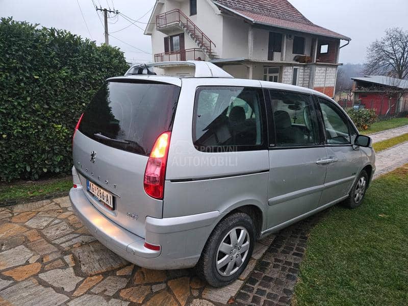 Peugeot 807 