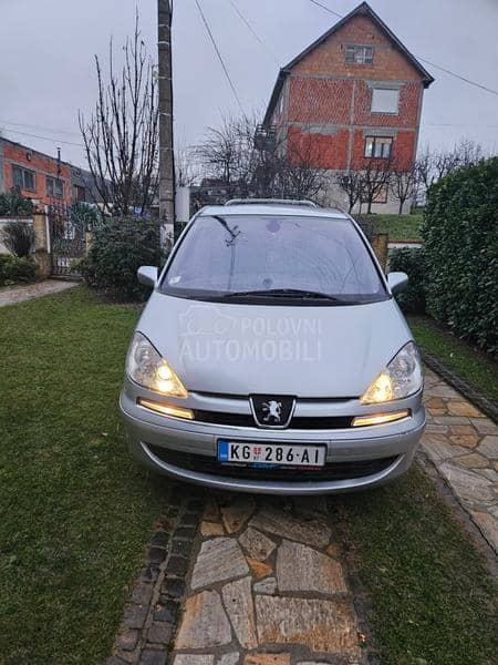 Peugeot 807 