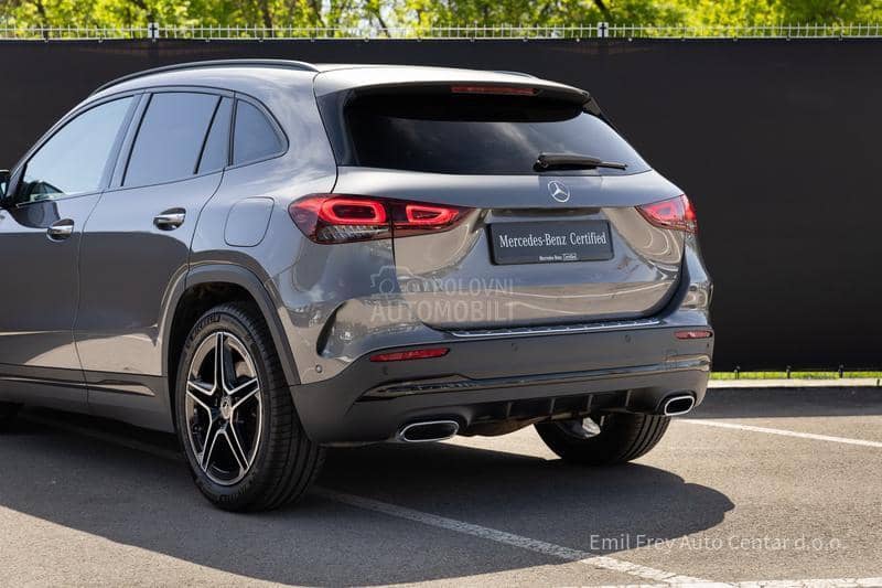Mercedes Benz GLA 220 