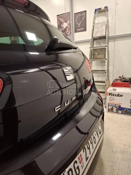 Seat Leon CUPRA R