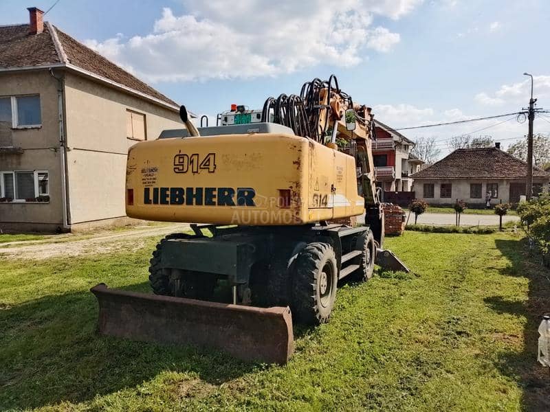 Liebherr a914c