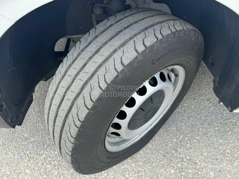 Volkswagen Crafter 2.0tdi hladnjaca