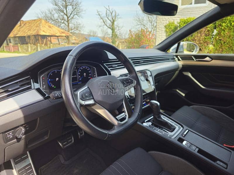 Volkswagen Passat B8 Alltrack 2.0 200hp