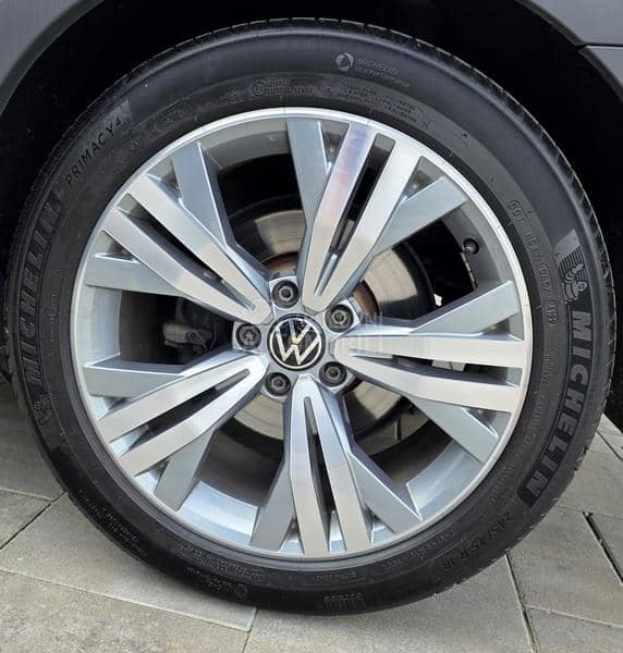 Volkswagen Passat B8 Alltrack 2.0 200hp
