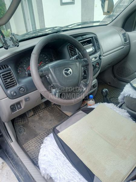 Mazda Tribute 