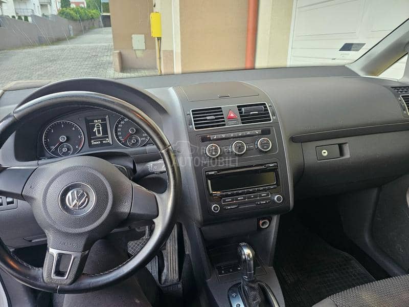 Volkswagen Touran 1.6 TDI Bluemotion