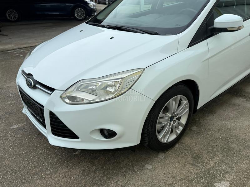 Ford Focus KA0 N0V