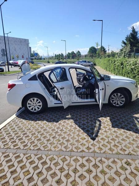Chevrolet Cruze 