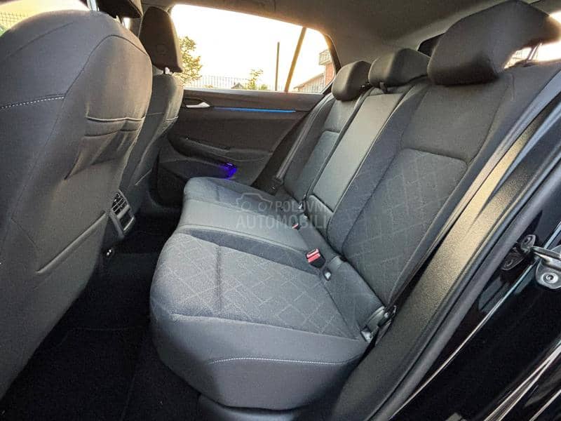 Volkswagen Golf 8 1.5 tsi 1st EDITION