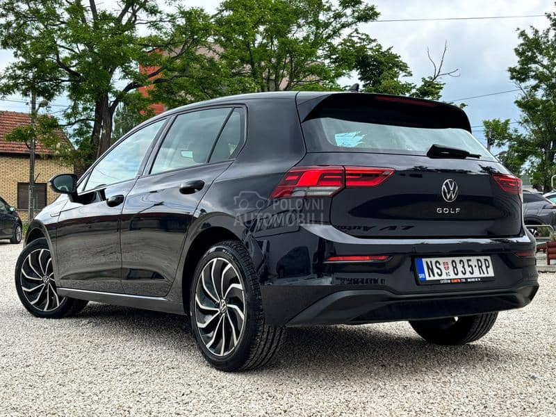 Volkswagen Golf 8 1.5 tsi 1st EDITION