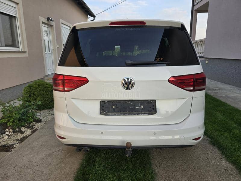 Volkswagen Touran 2.0TDI HIGHLINE