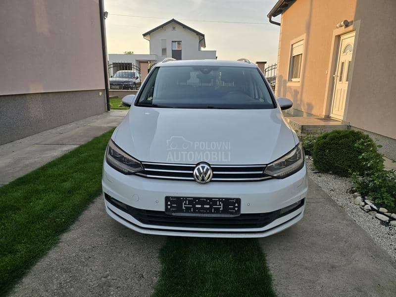 Volkswagen Touran 2.0TDI HIGHLINE