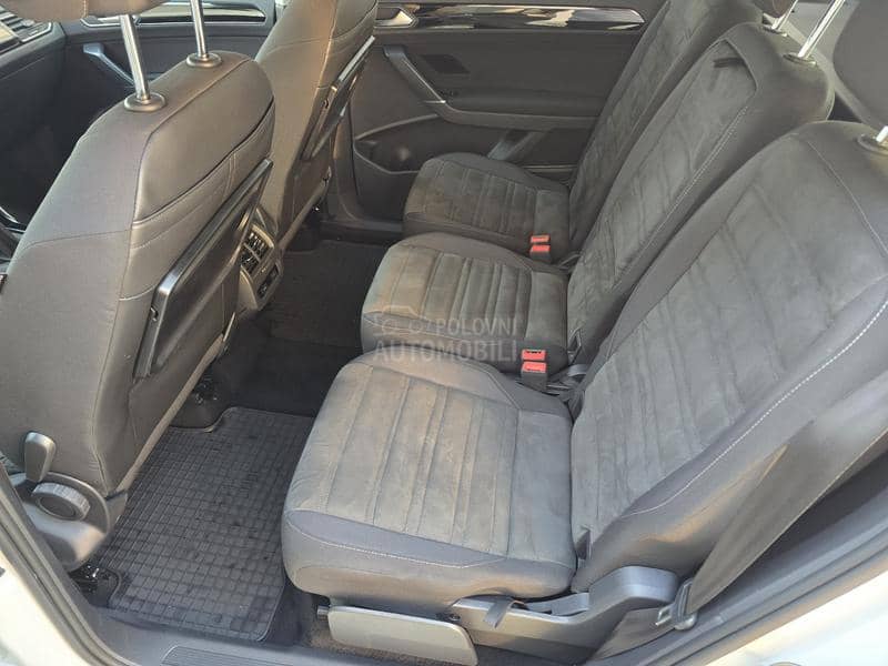 Volkswagen Touran 2.0TDI HIGHLINE