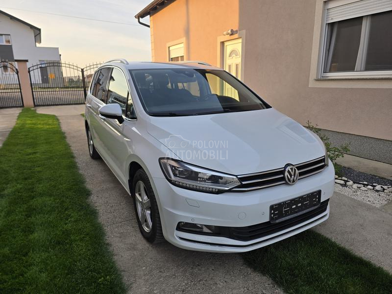 Volkswagen Touran 2.0TDI HIGHLINE