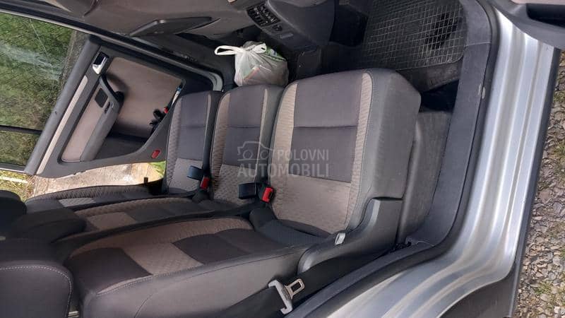 Volkswagen Touran cross