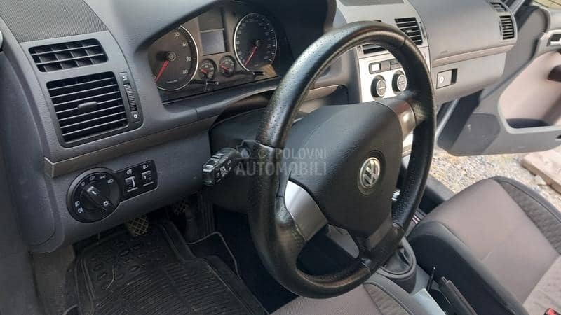 Volkswagen Touran cross