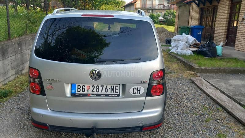 Volkswagen Touran cross
