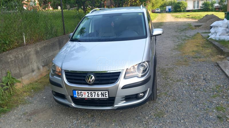 Volkswagen Touran cross