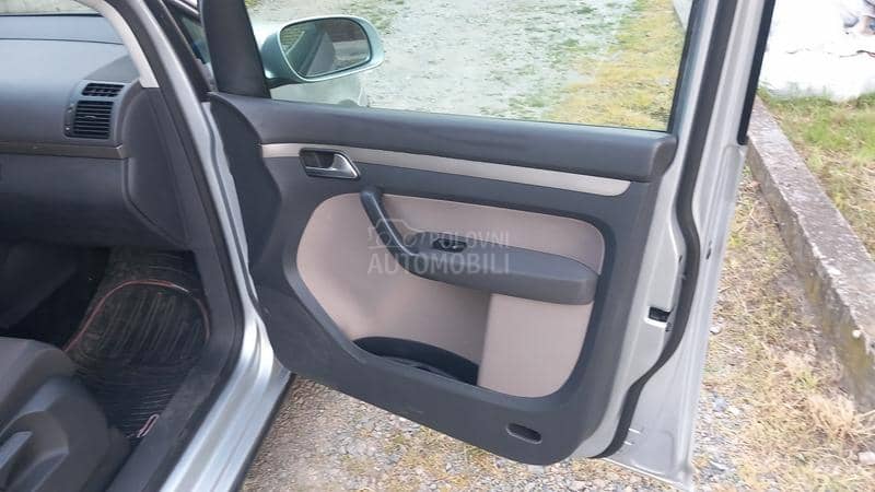 Volkswagen Touran cross