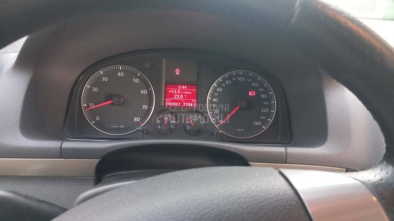 Volkswagen Touran cross