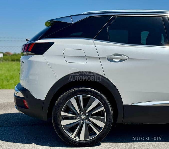 Peugeot 3008 1.5 EHDI / GT LINE