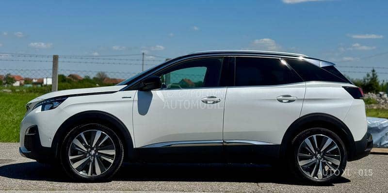 Peugeot 3008 1.5 EHDI / GT LINE