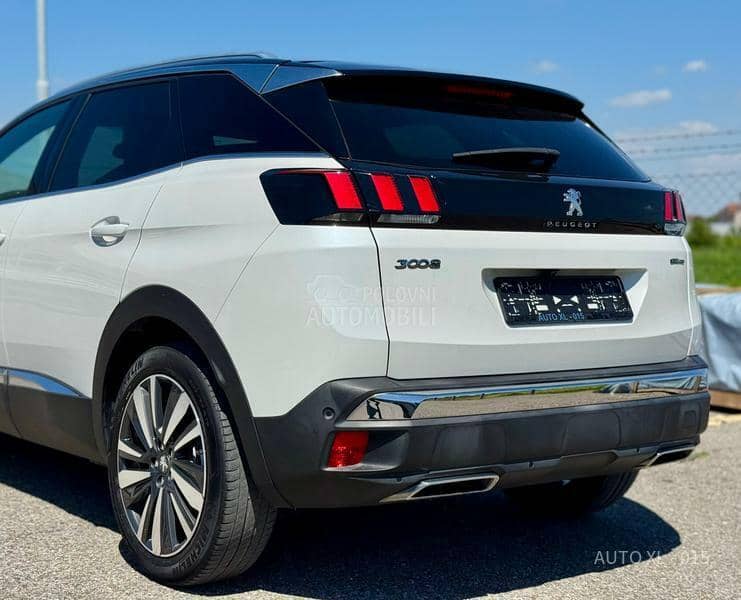 Peugeot 3008 1.5 EHDI / GT LINE