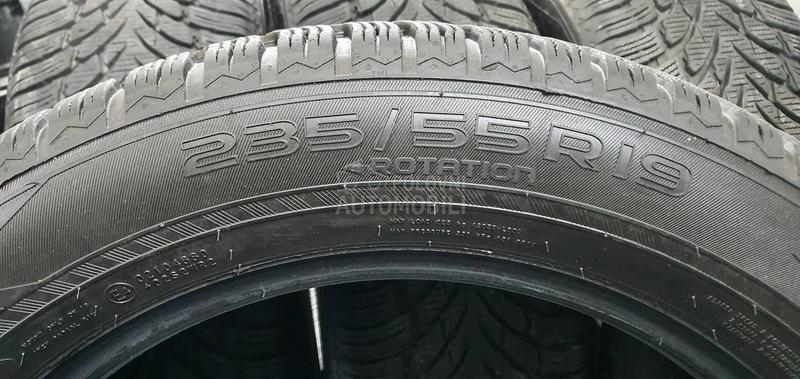 Nokian 235/55 R19 Zimska