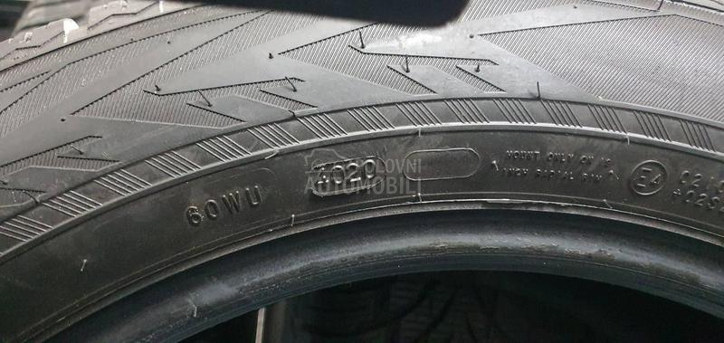 Nokian 235/55 R19 Zimska