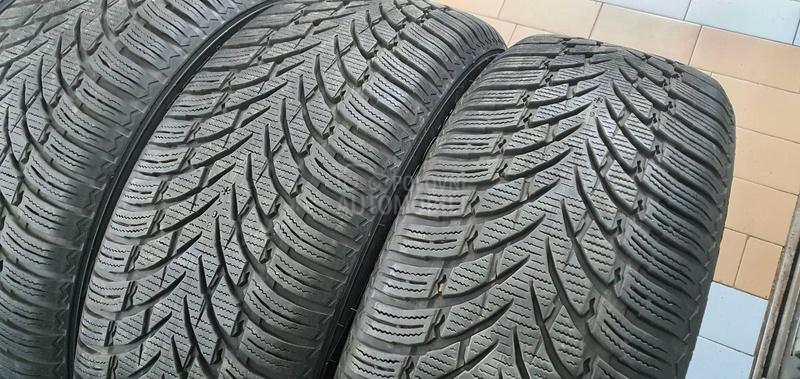 Nokian 235/55 R19 Zimska