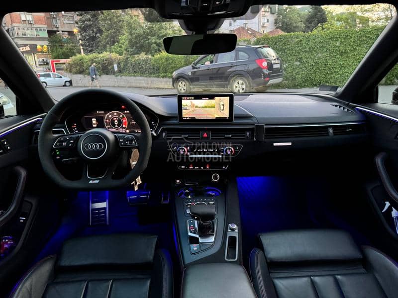 Audi A4 Competition