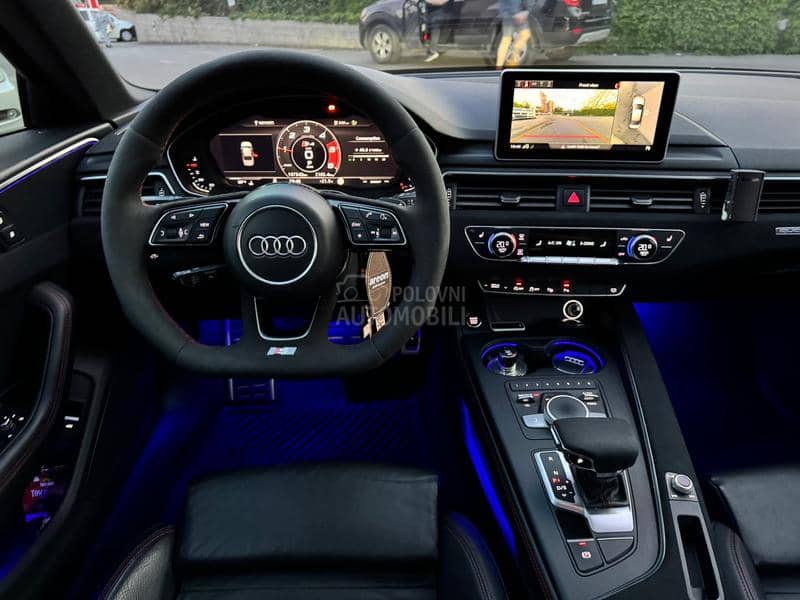 Audi A4 Competition