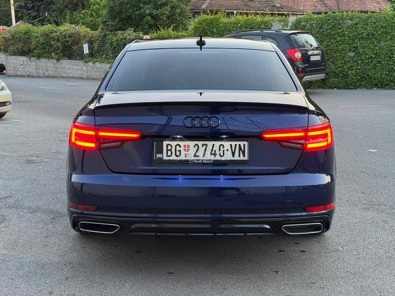 Audi A4 Competition