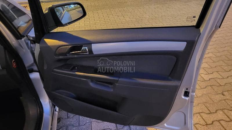 Opel Zafira 1.9CDTI